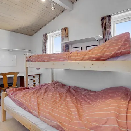 In With Wifi Holiday home *